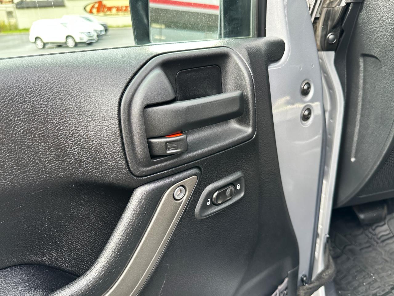 Jeep Wrangler Unlimited Sport S 4x4 2016