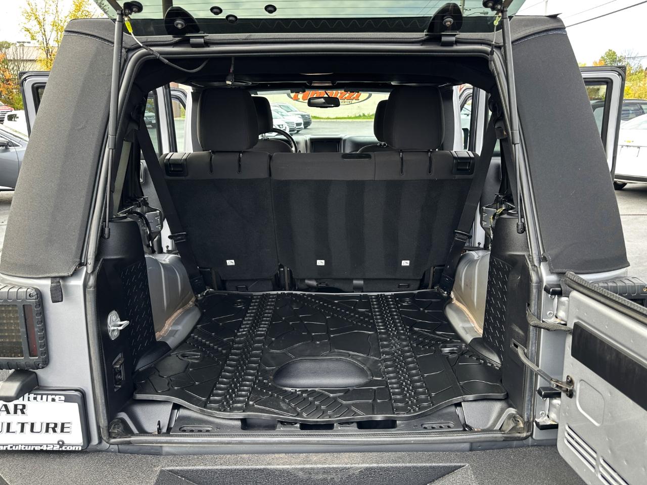 Jeep Wrangler Unlimited Sport S 4x4 2016