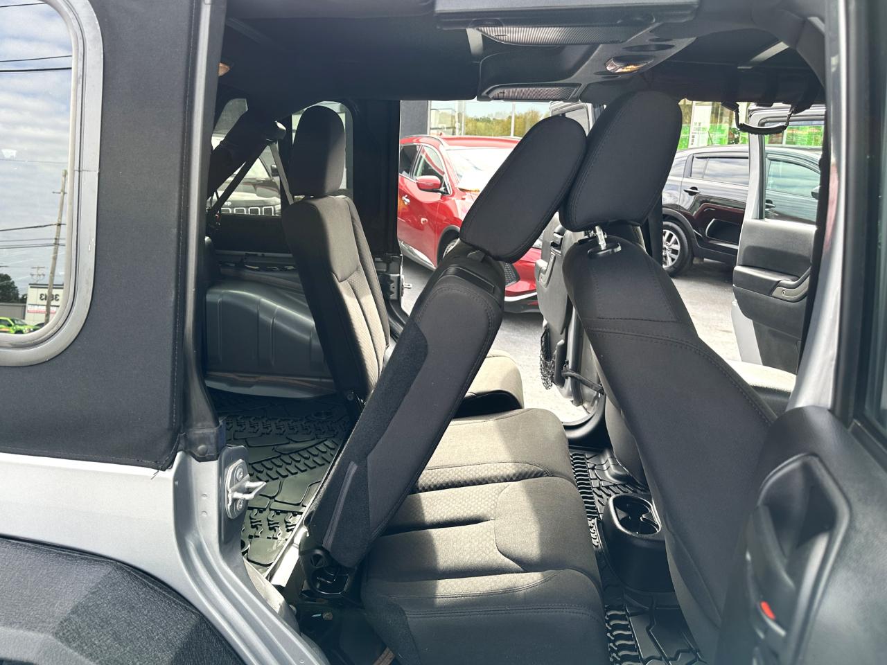 Jeep Wrangler Unlimited Sport S 4x4 2016