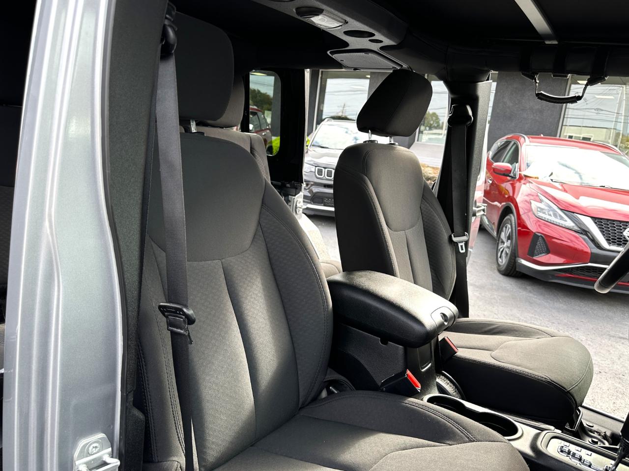 Jeep Wrangler Unlimited Sport S 4x4 2016
