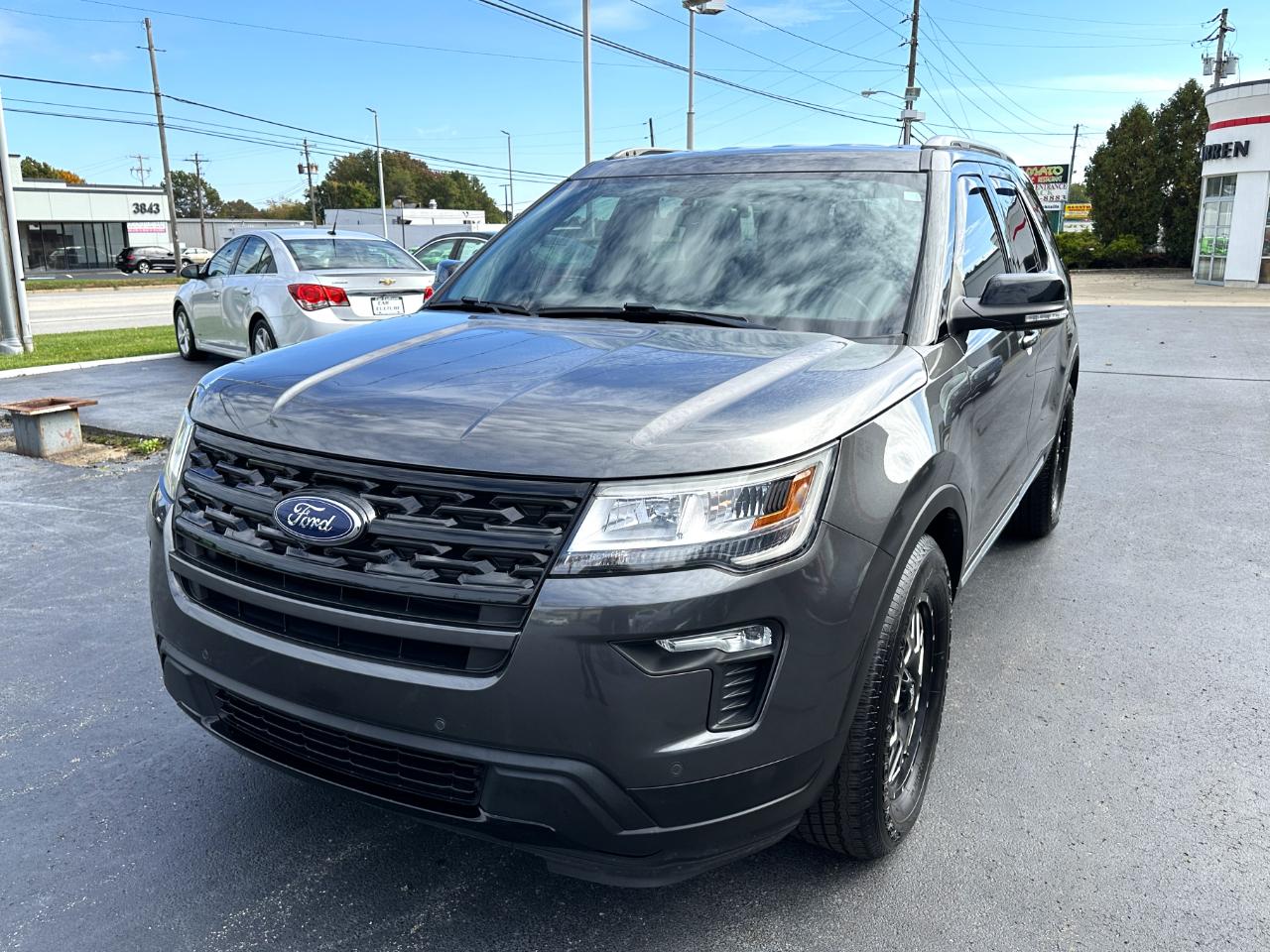 Ford Explorer XLT 4WD 2018