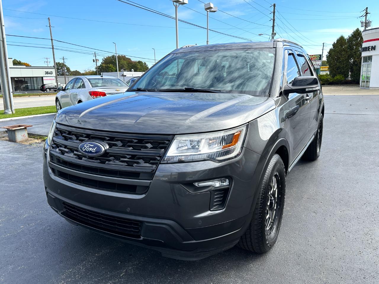 Ford Explorer XLT 4WD 2018