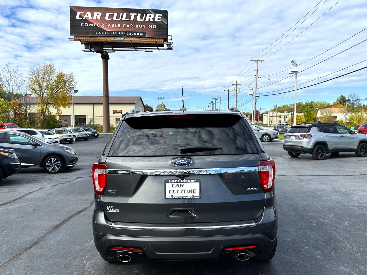 Ford Explorer XLT 4WD 2018