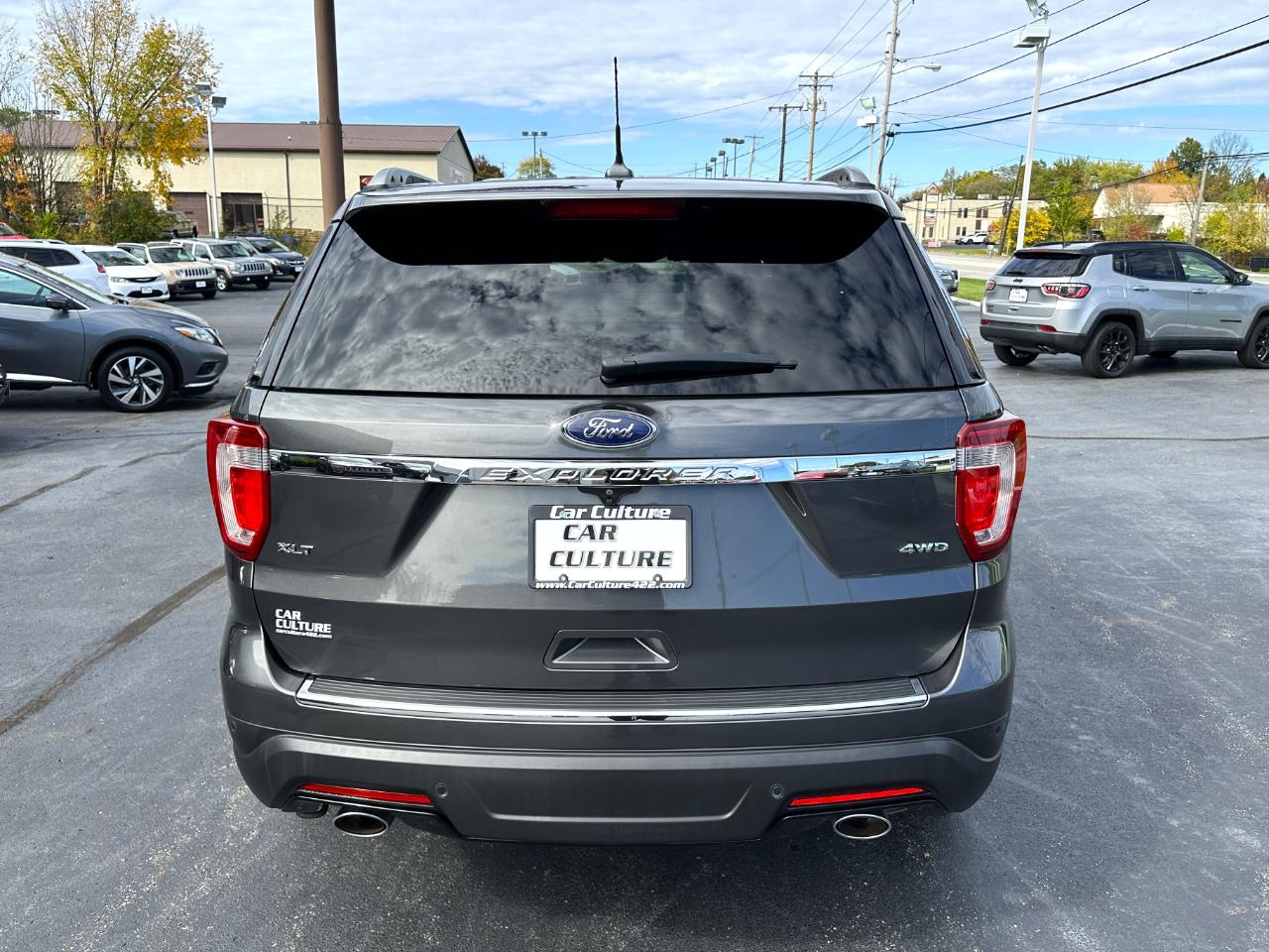 Ford Explorer XLT 4WD 2018