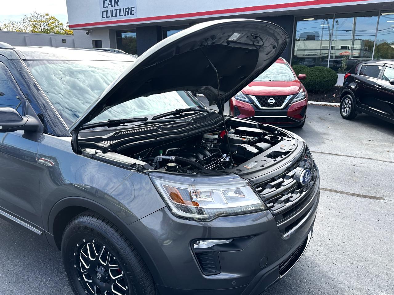 Ford Explorer XLT 4WD 2018