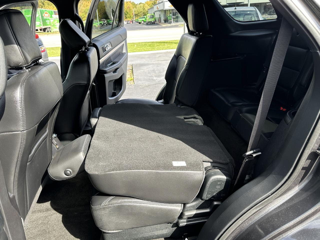 Ford Explorer XLT 4WD 2018