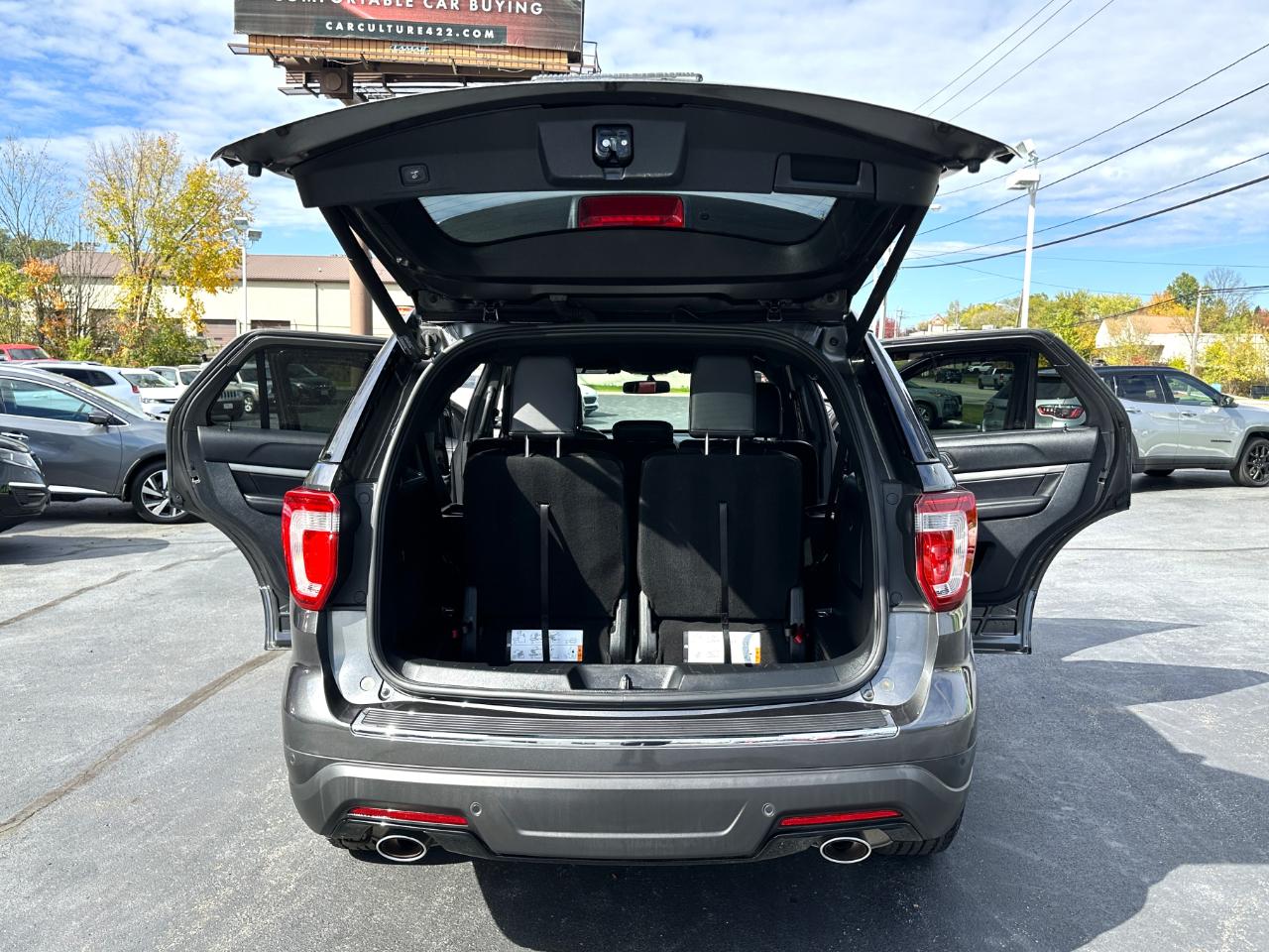 Ford Explorer XLT 4WD 2018