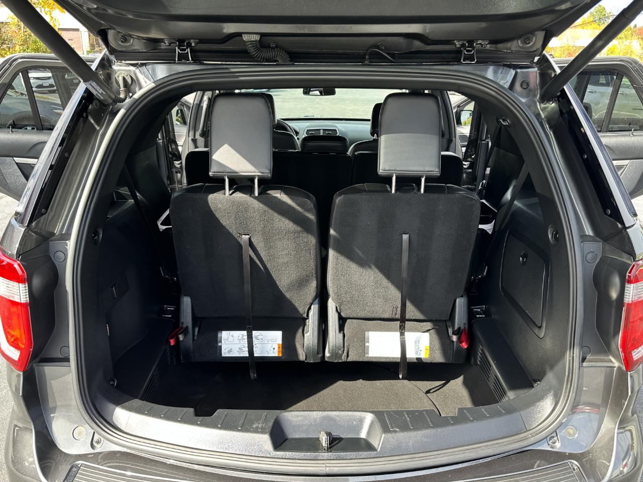 Ford Explorer XLT 4WD 2018