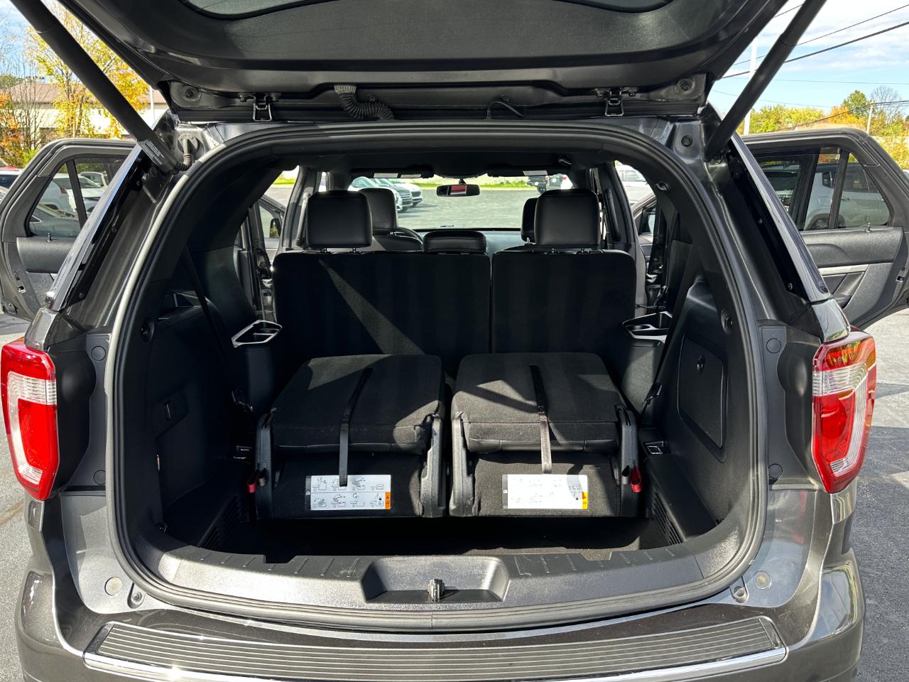 Ford Explorer XLT 4WD 2018