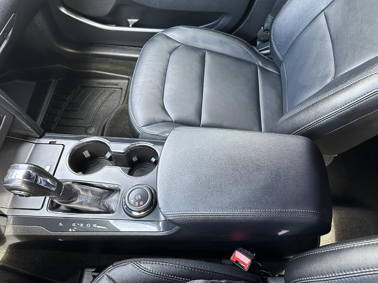 Ford Explorer XLT 4WD 2018