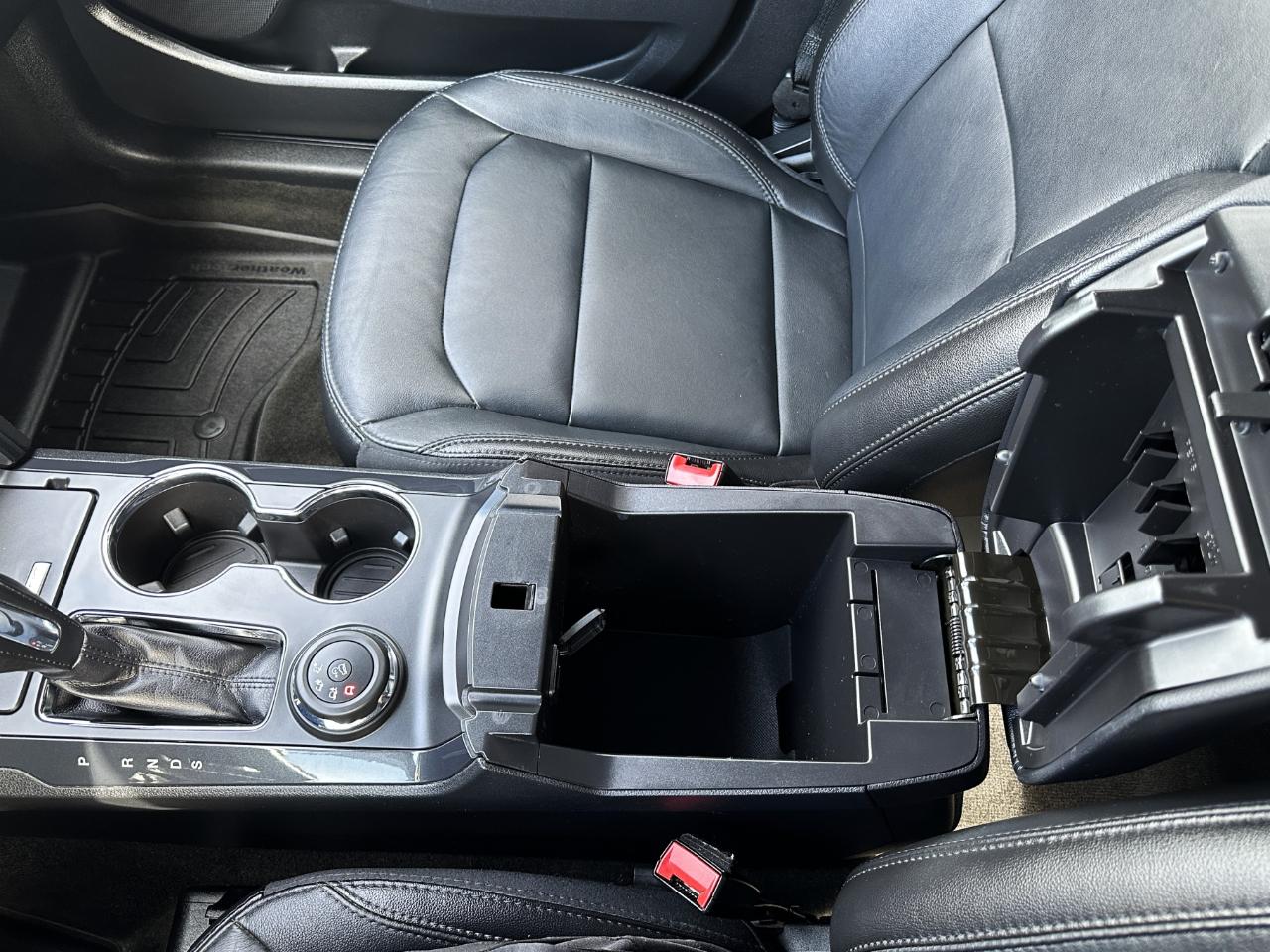 Ford Explorer XLT 4WD 2018