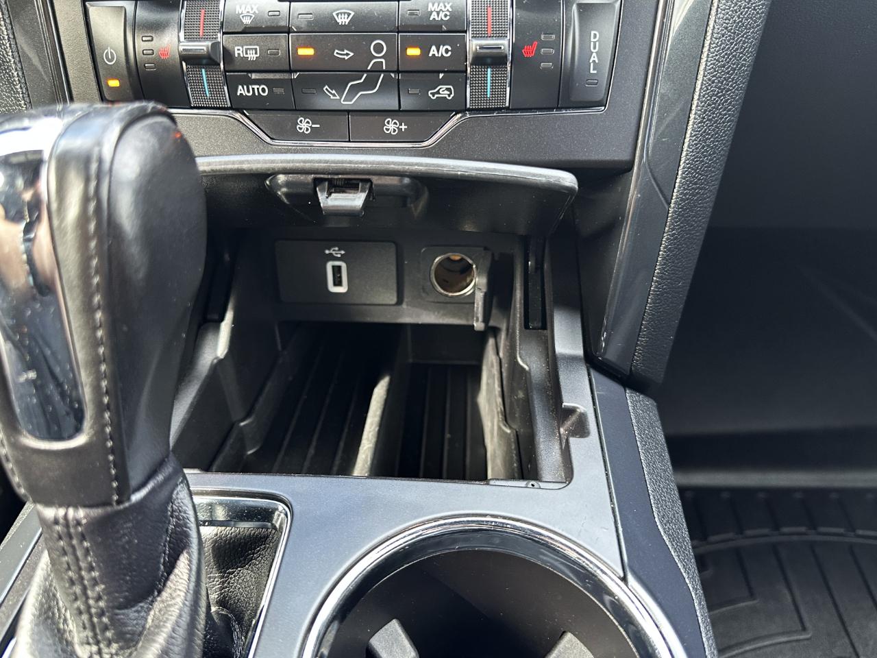 Ford Explorer XLT 4WD 2018