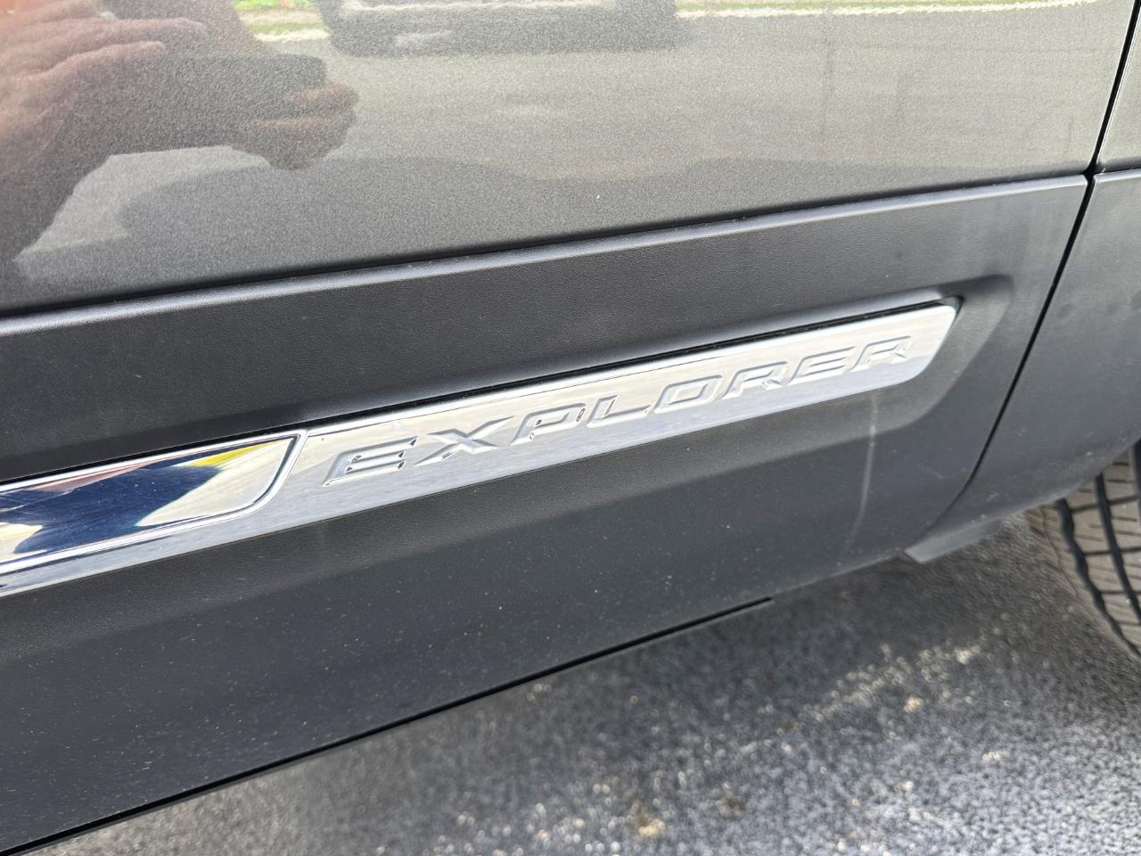 Ford Explorer XLT 4WD 2018