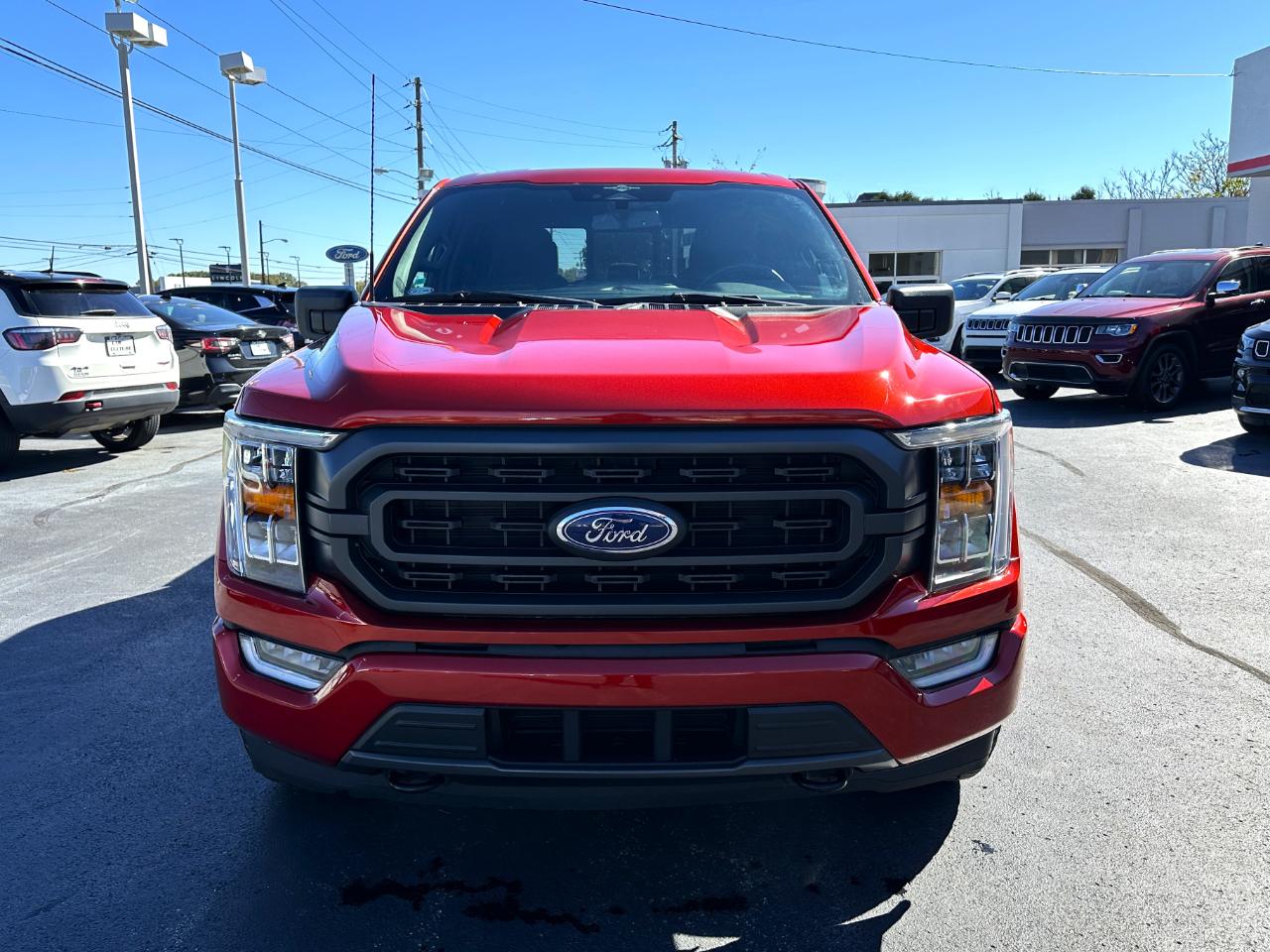 Ford F-150 4WD SuperCrew 145" XLT 2023