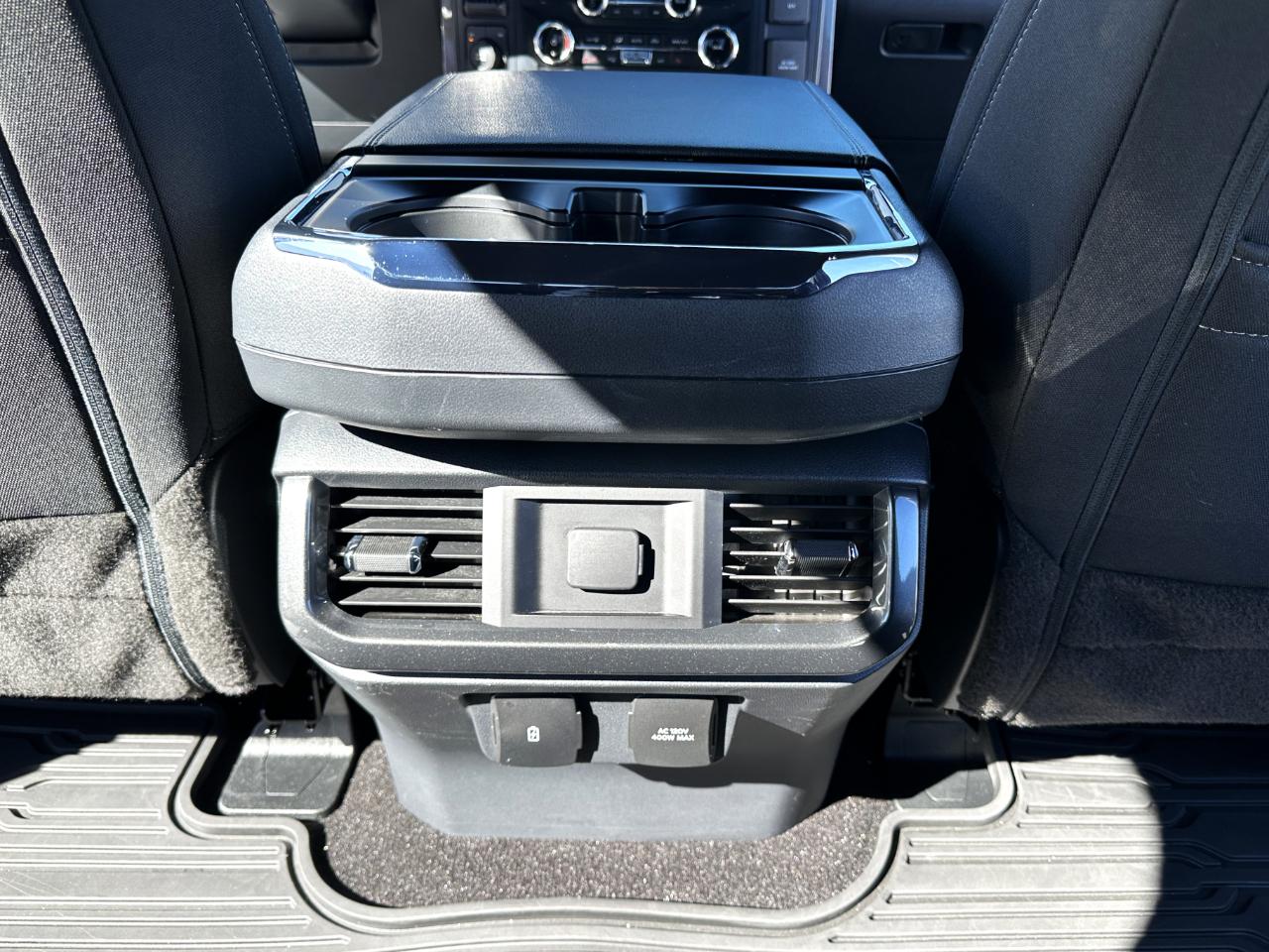 Ford F-150 4WD SuperCrew 145" XLT 2023