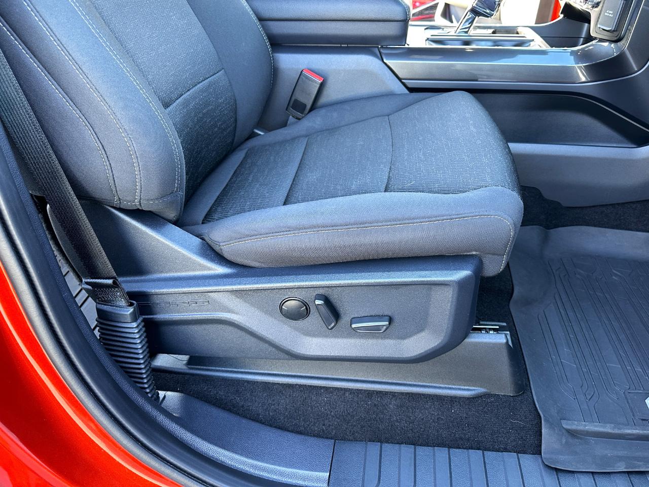 Ford F-150 4WD SuperCrew 145" XLT 2023