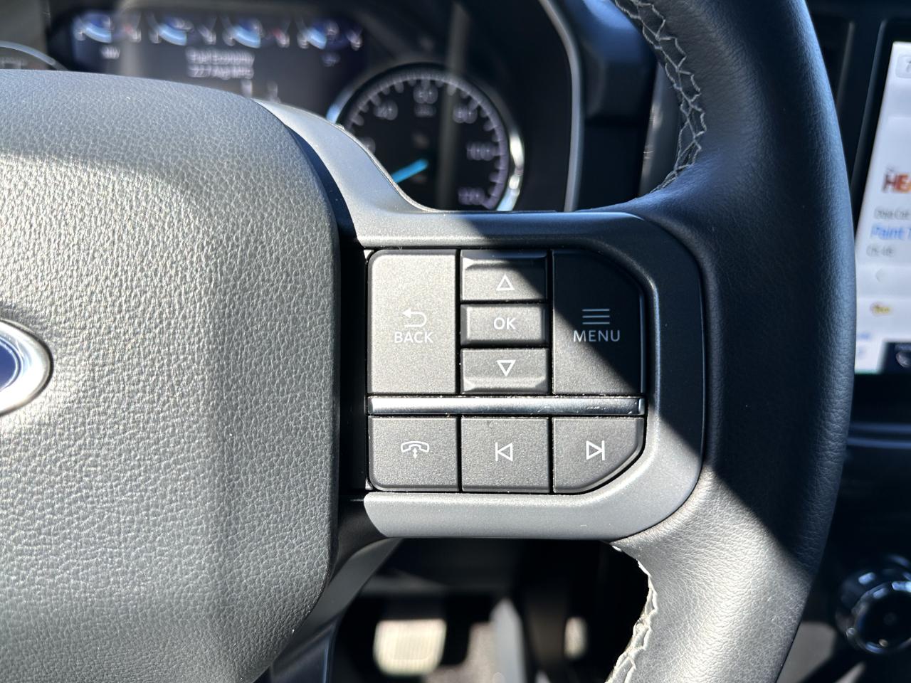 Ford F-150 4WD SuperCrew 145" XLT 2023