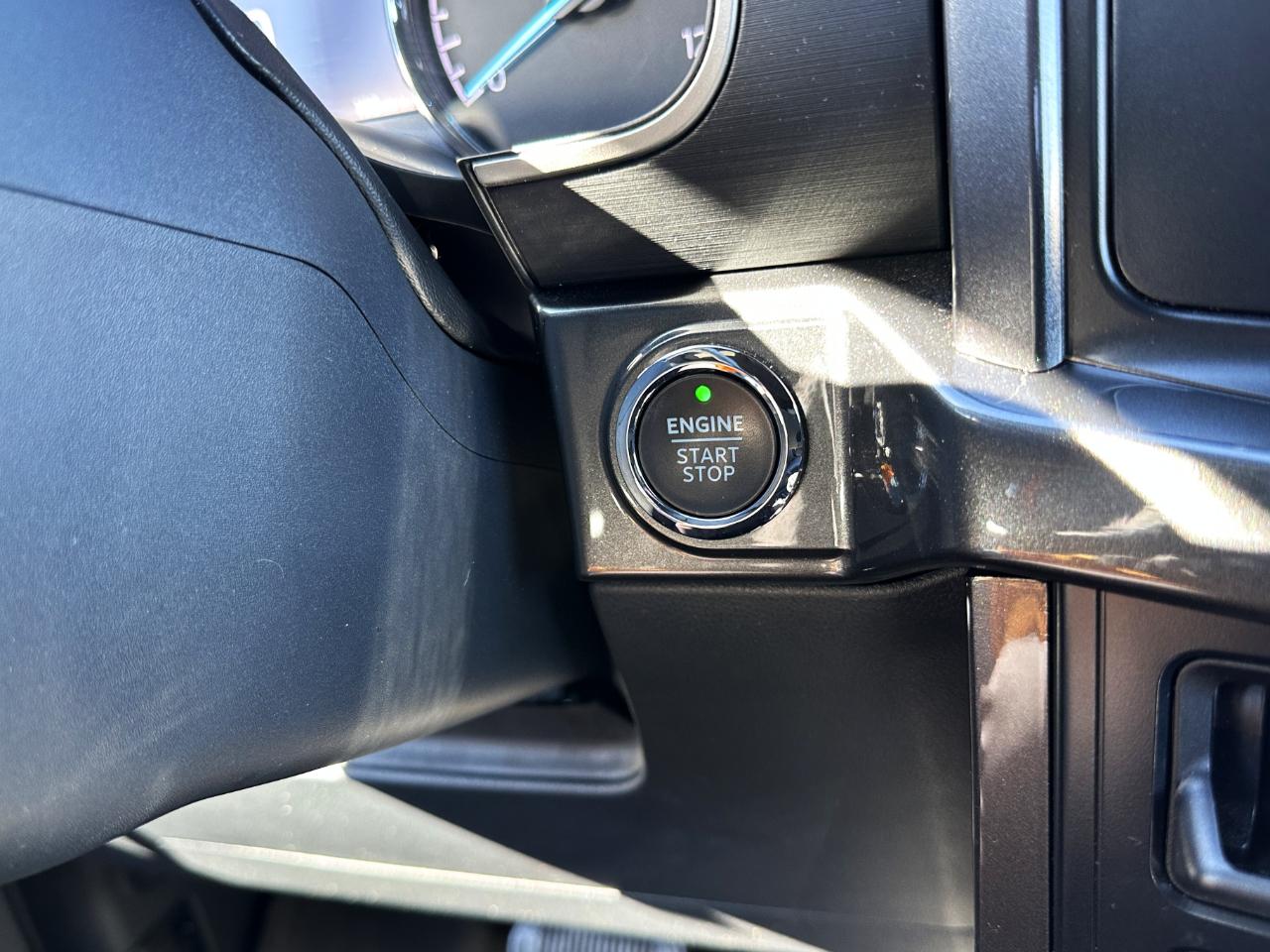 Ford F-150 4WD SuperCrew 145" XLT 2023