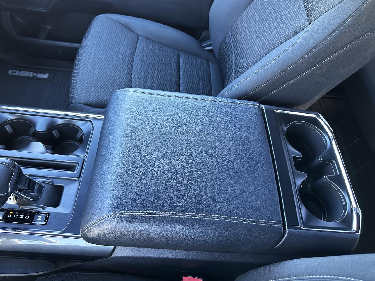 Ford F-150 4WD SuperCrew 145" XLT 2023