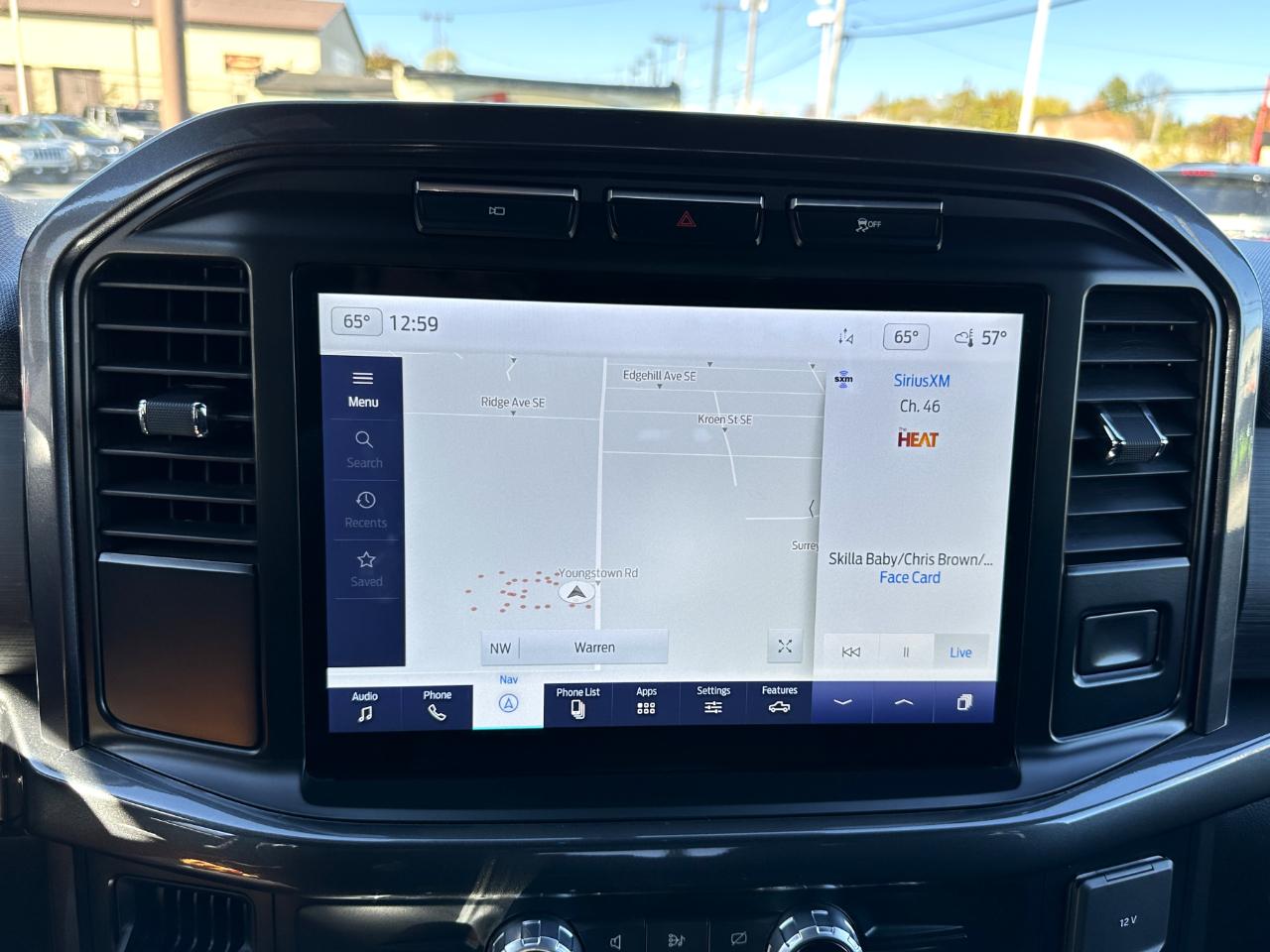 Ford F-150 4WD SuperCrew 145" XLT 2023