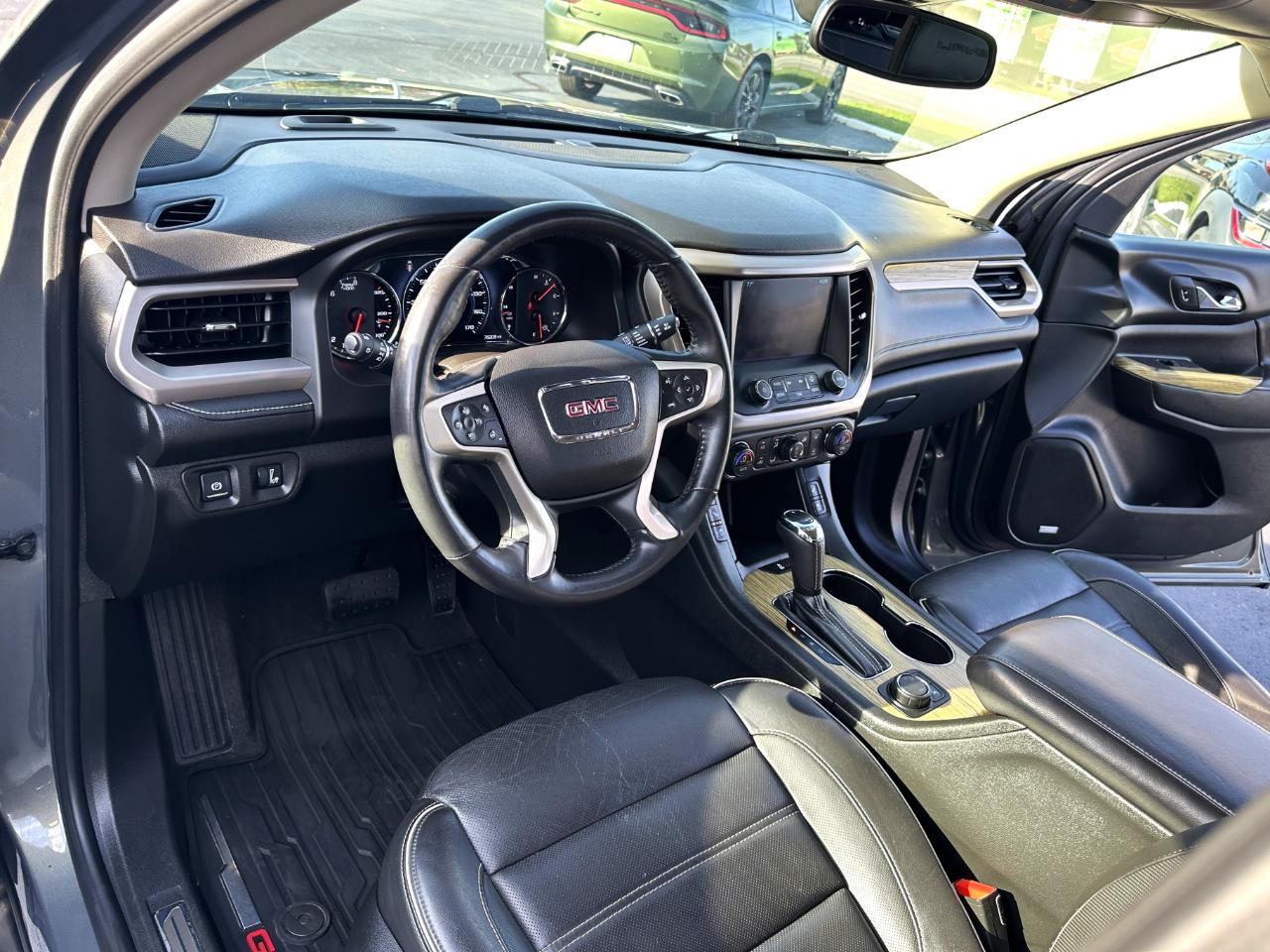 GMC Acadia AWD 4dr Denali 2018