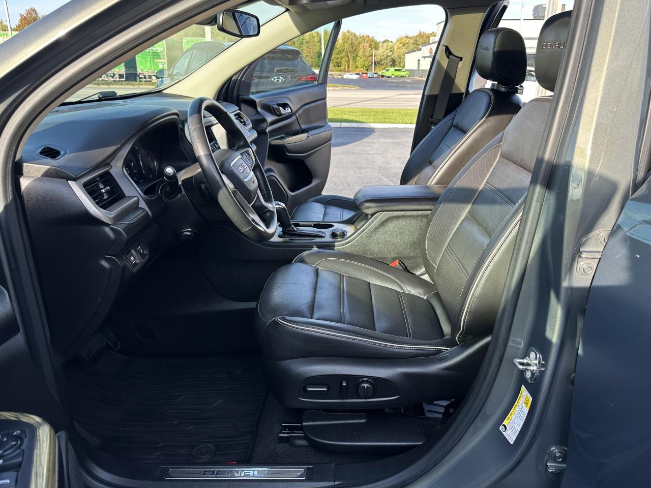 GMC Acadia AWD 4dr Denali 2018