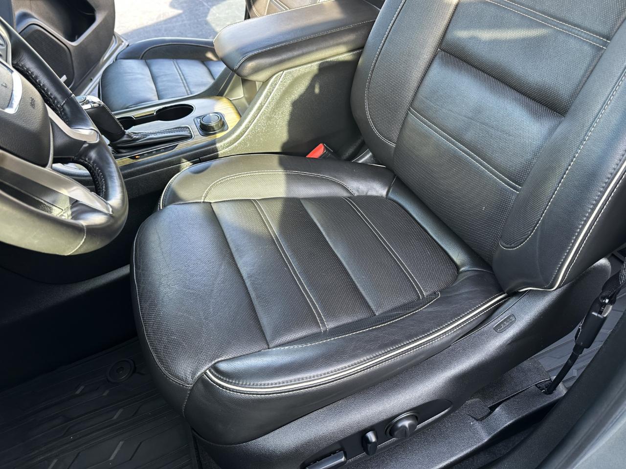 GMC Acadia AWD 4dr Denali 2018