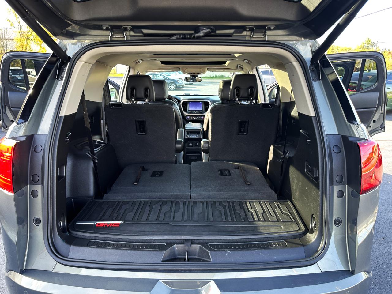 GMC Acadia AWD 4dr Denali 2018