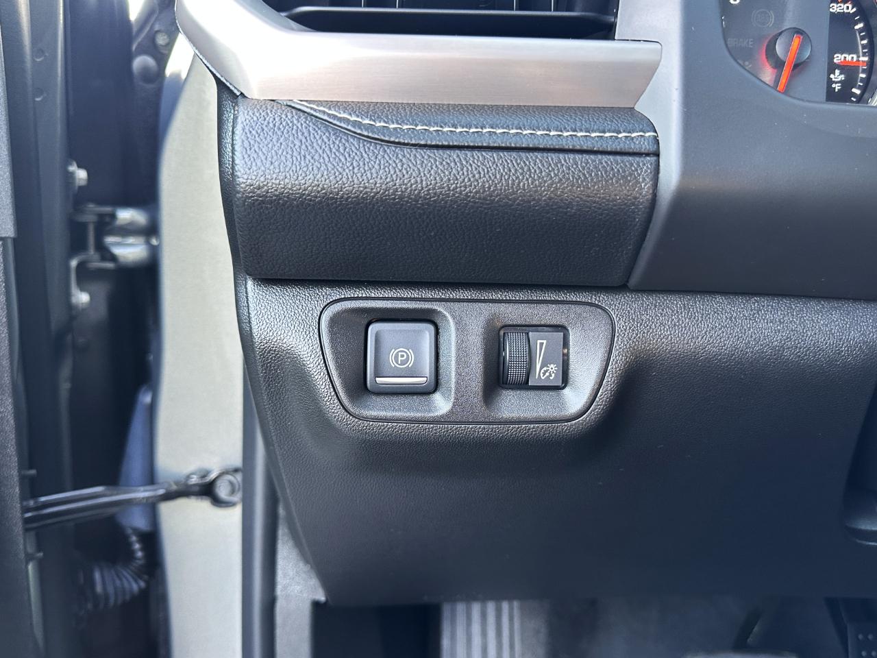 GMC Acadia AWD 4dr Denali 2018