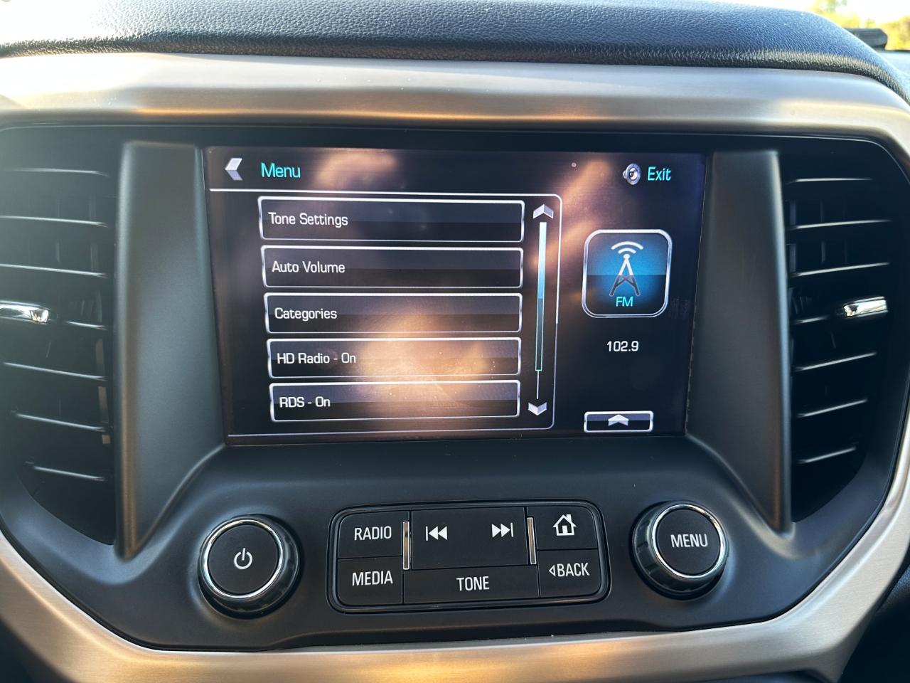 GMC Acadia AWD 4dr Denali 2018