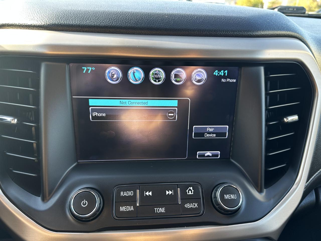 GMC Acadia AWD 4dr Denali 2018