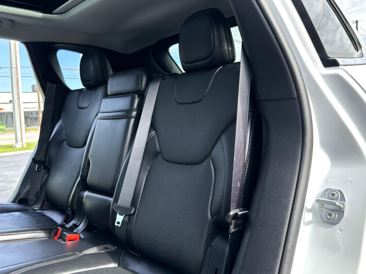 Jeep Cherokee Overland 4WD 2019