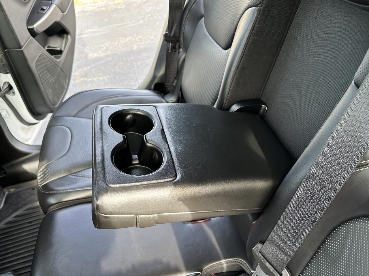 Jeep Cherokee Overland 4WD 2019