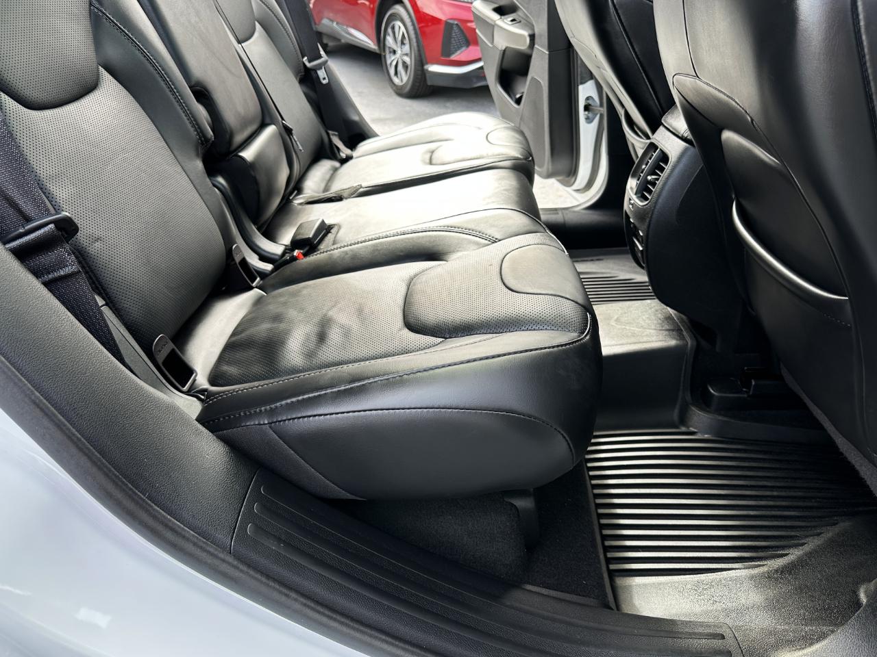 Jeep Cherokee Overland 4WD 2019