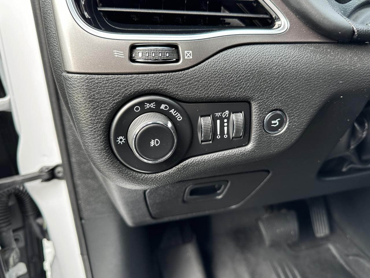 Jeep Cherokee Overland 4WD 2019