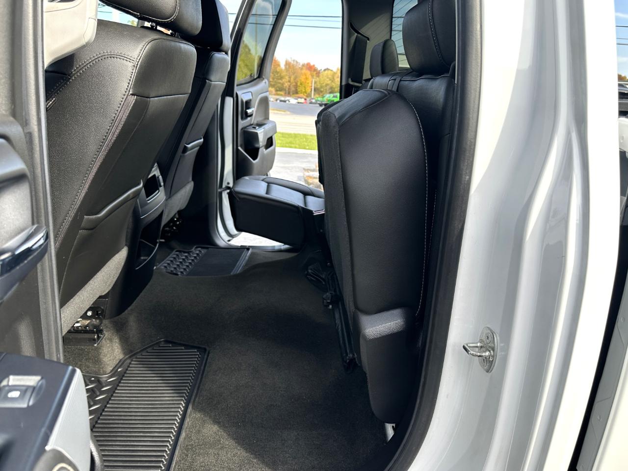 Chevrolet Silverado 1500 LTZ Z71 Double Cab 4WD 2018