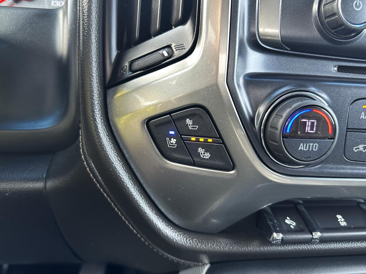 Chevrolet Silverado 1500 LTZ Z71 Double Cab 4WD 2018
