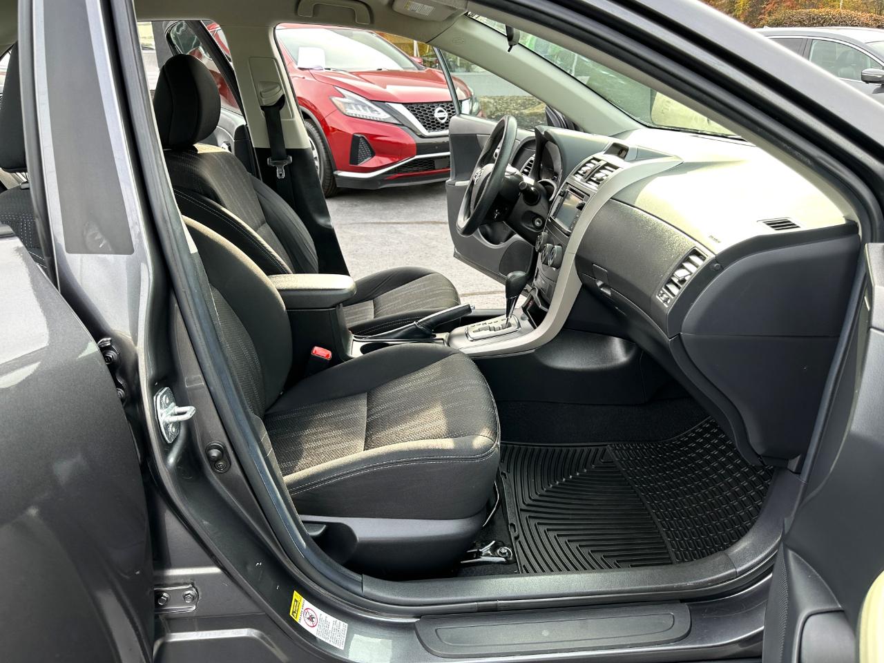 Toyota Corolla S 2013