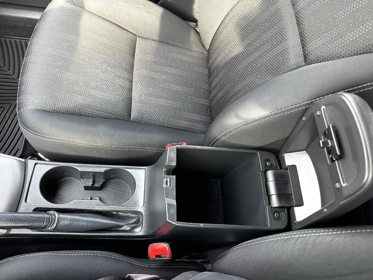 Toyota Corolla S 2013