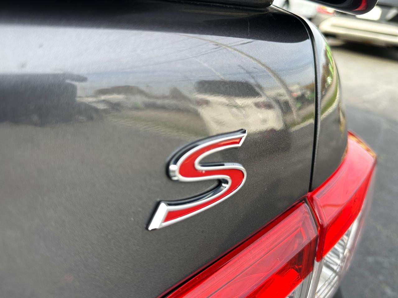 Toyota Corolla S 2013