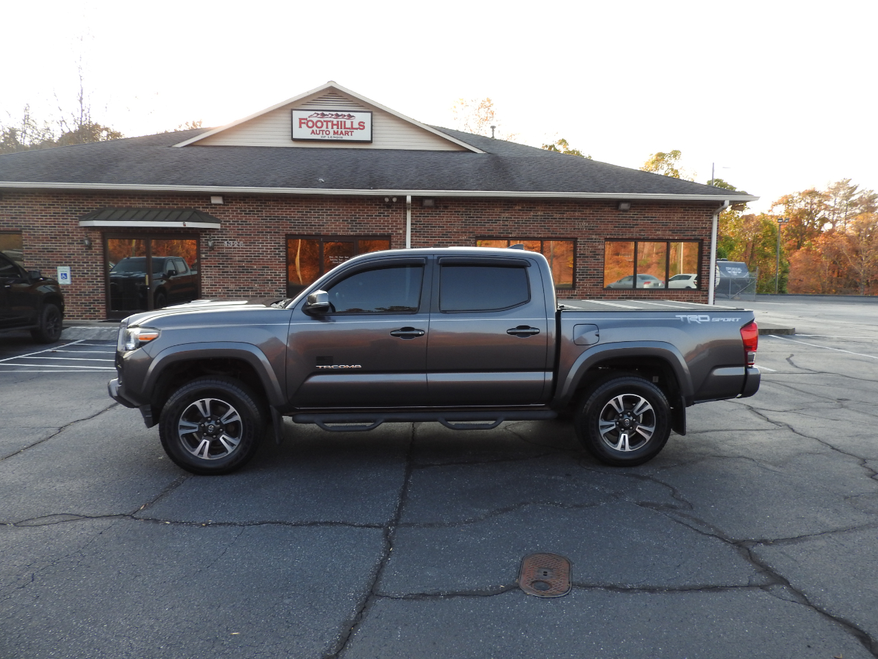 2016 Toyota Tacoma TRD Sport