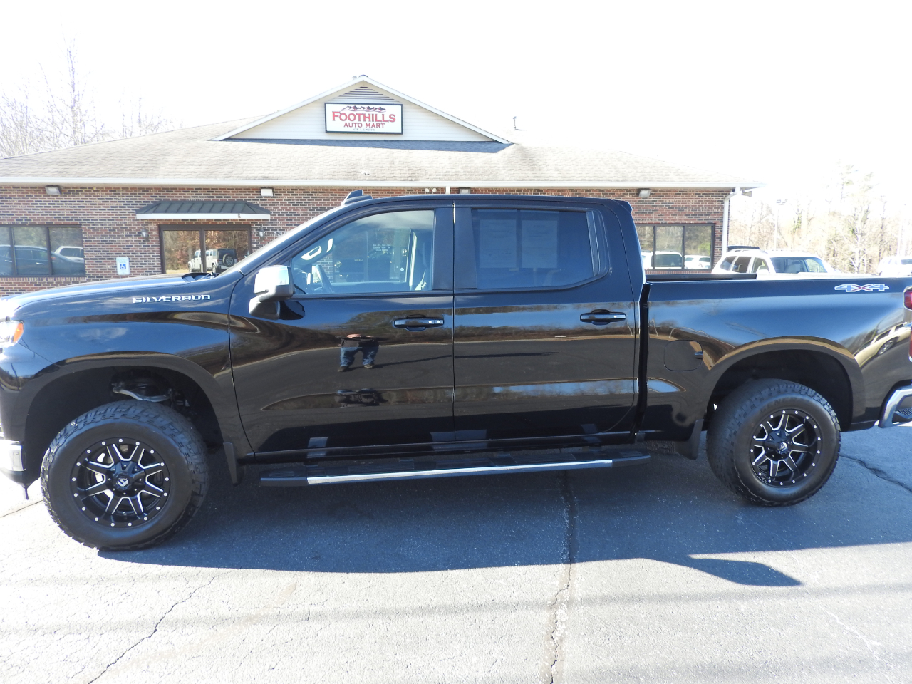 2019 Chevrolet Silverado 1500 LT Crew Cab 4WD