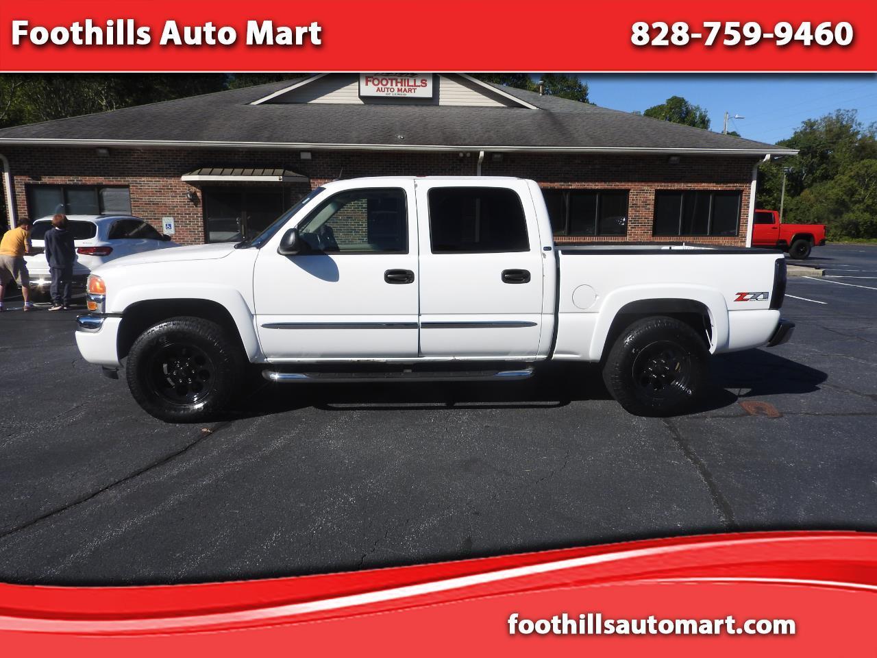 2005 GMC Sierra 1500 SLT Crew Cab Short Bed 4WD