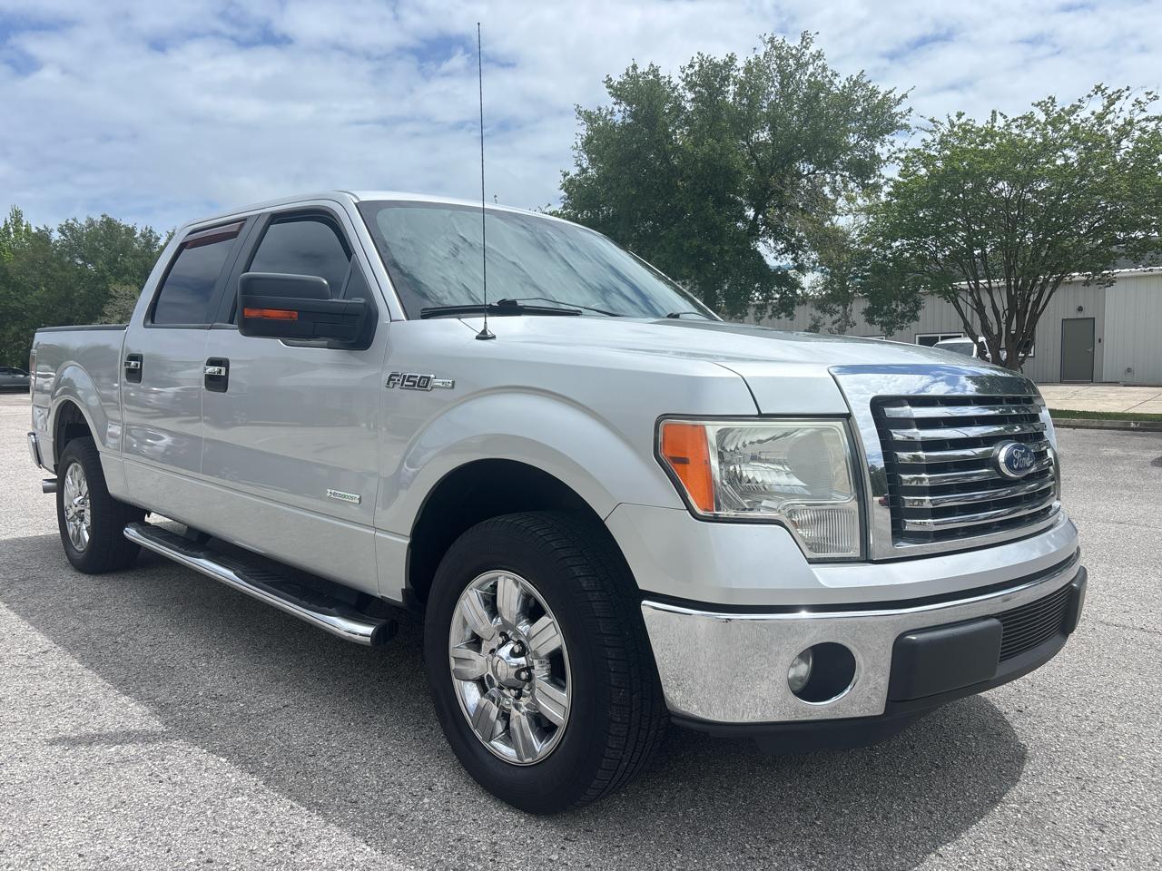 Ford F-150 SuperCrew 2WD 2011