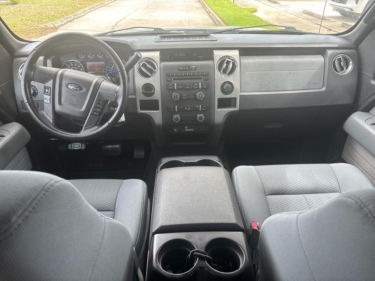 Ford F-150 SuperCrew 2WD 2011