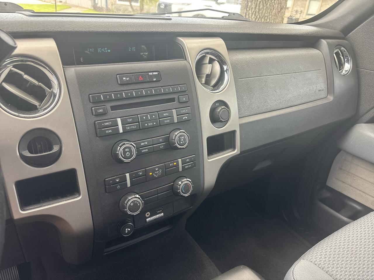 Ford F-150 SuperCrew 2WD 2011