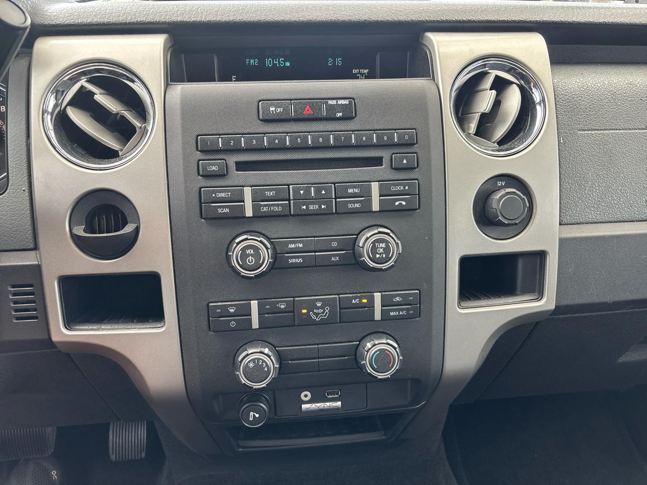 Ford F-150 SuperCrew 2WD 2011