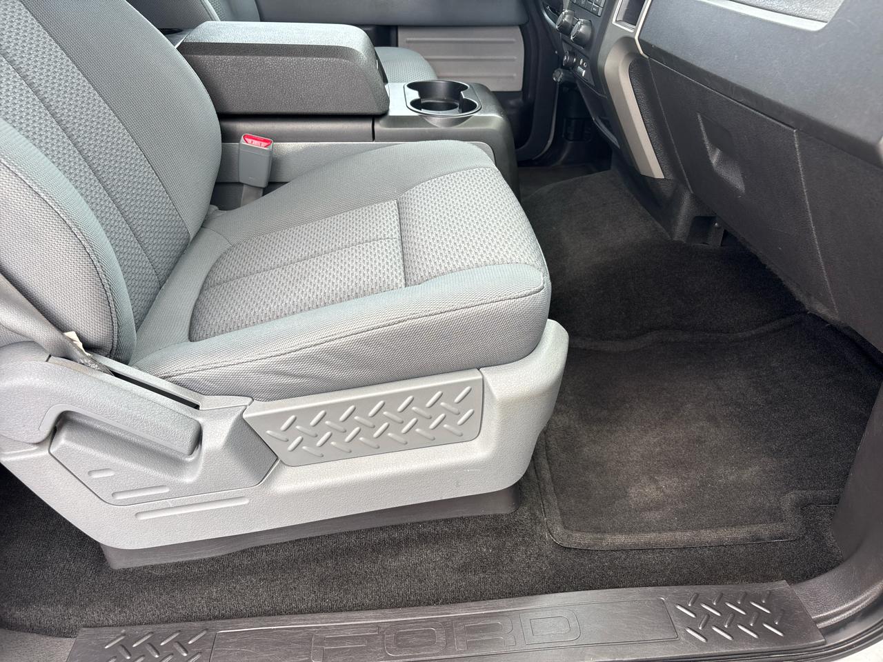 Ford F-150 SuperCrew 2WD 2011