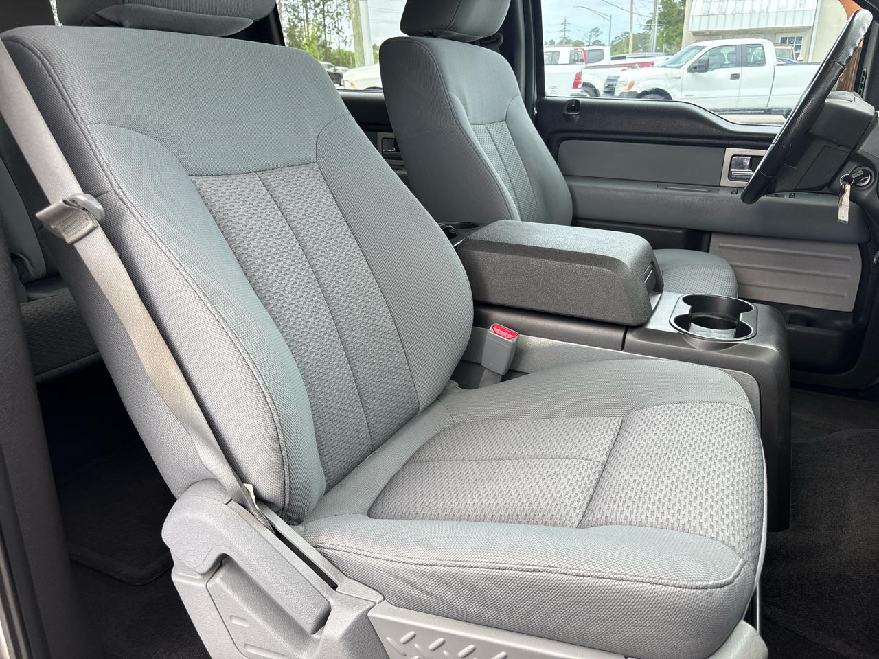 Ford F-150 SuperCrew 2WD 2011