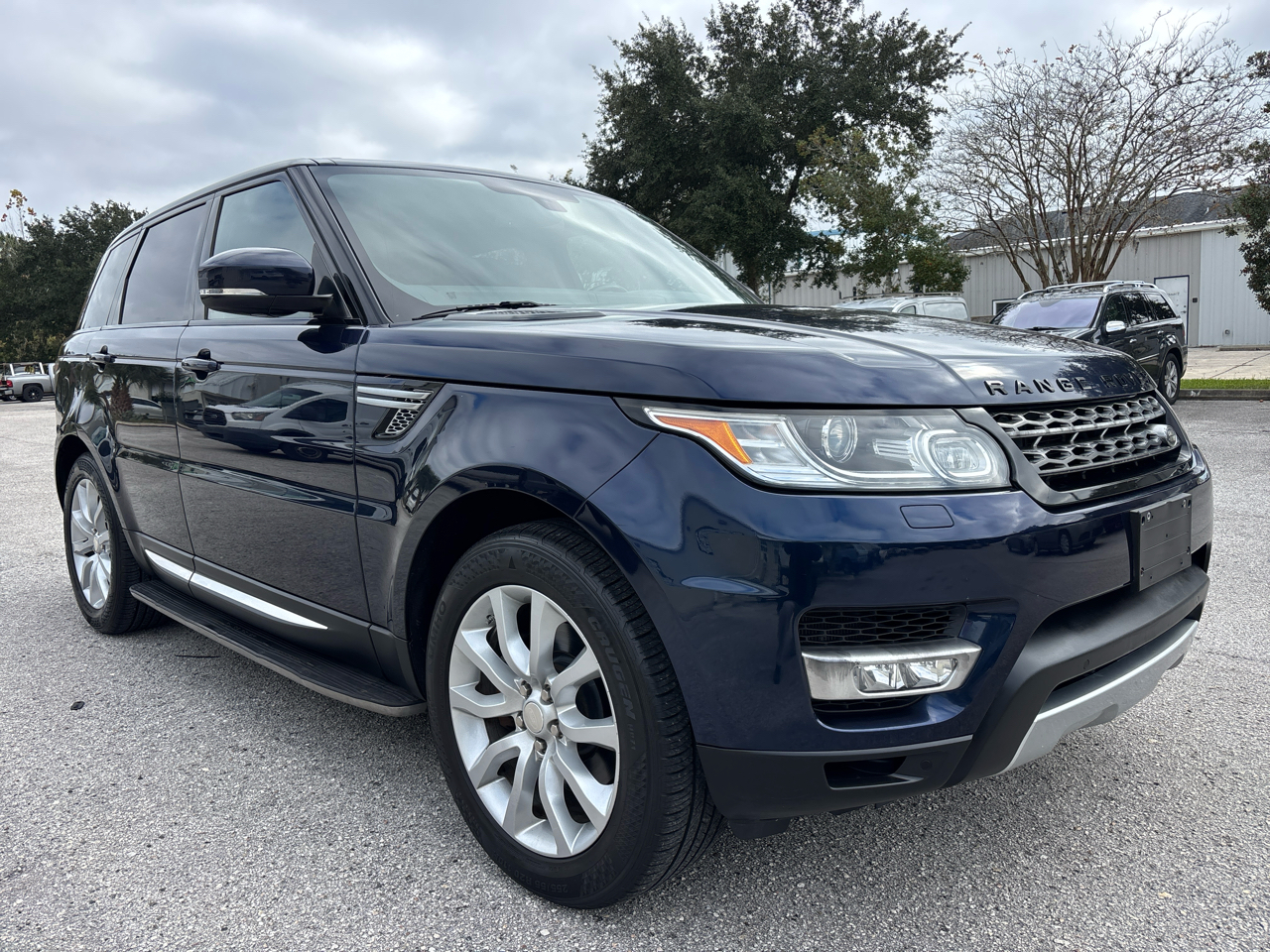 Land Rover Range Rover Sport 3.0L V6 Supercharged SE 2014